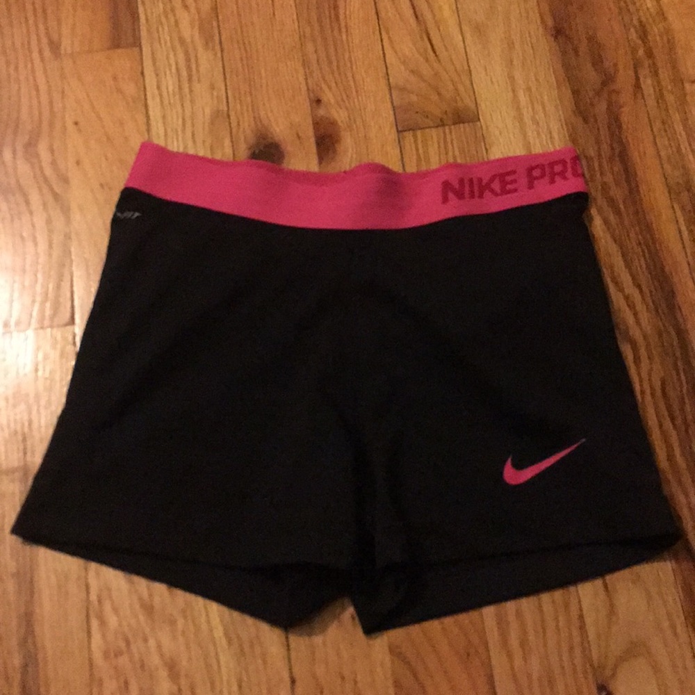 Black nike pro spandex shorts